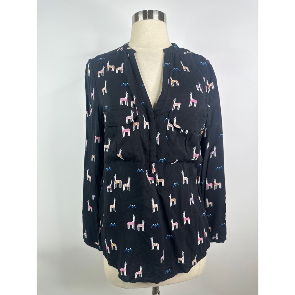 Anthropologie Maeve Llama Print V-Neck Button Down Shirt